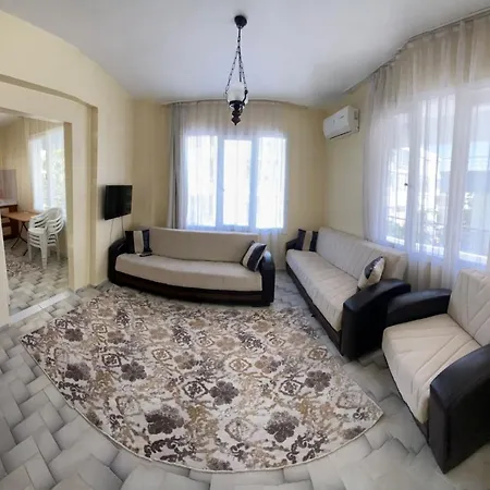 Ayvalik Pansiyon Daire Ayvalı